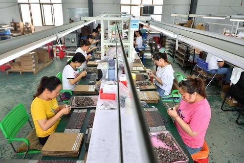 ?？?鄉(xiāng)村 微工廠 拓寬村民就業(yè)路